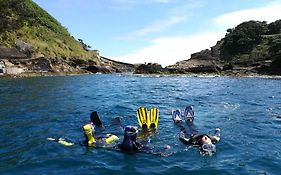 Espirito Azul Guest House - Rooms To Rent, 2 Minutes Walking From The Beach, Marina And Our Dive Center